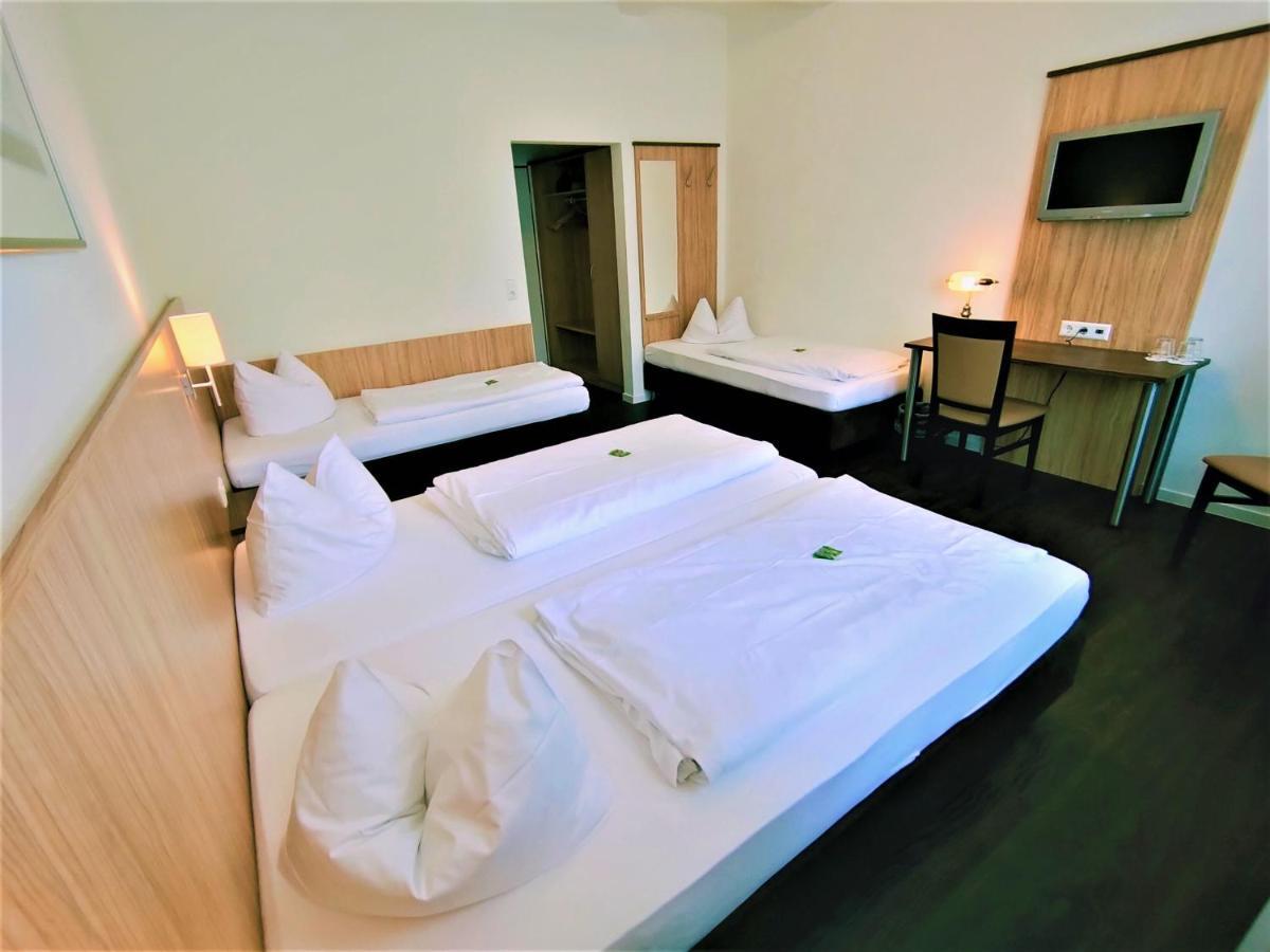 Sport Hotel เคนซิงเงน ภายนอก รูปภาพ